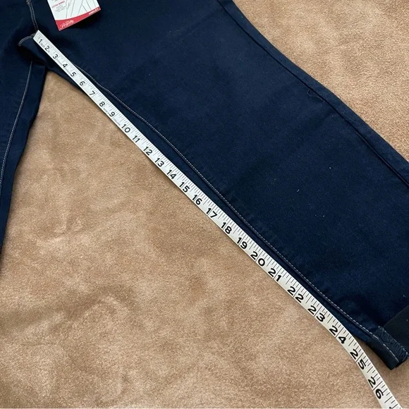 Royalty For Me Wanna Betta Butt? Dark Blue Stretch Slim Fit Anklet Jeans Size 12 - Picture 11 of 16